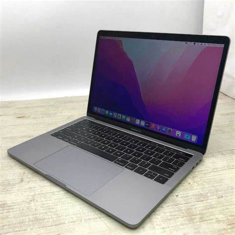 Apple MacBook 13
